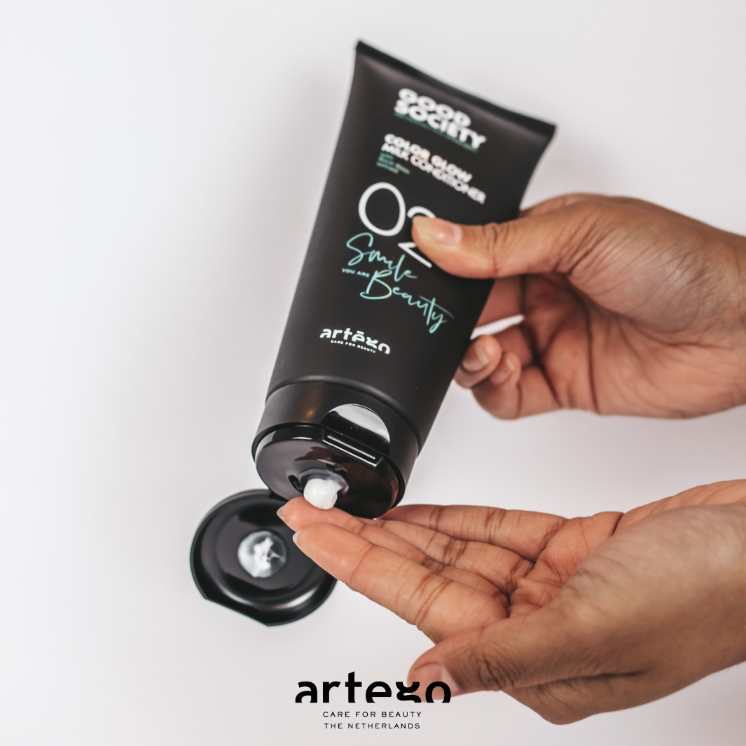 Color Glow Milk Conditioner