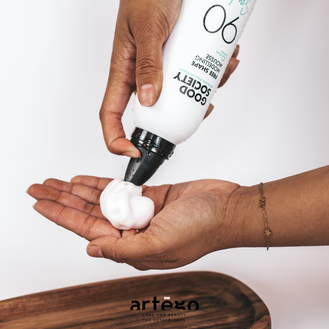 Free Shape Modelling Mousse