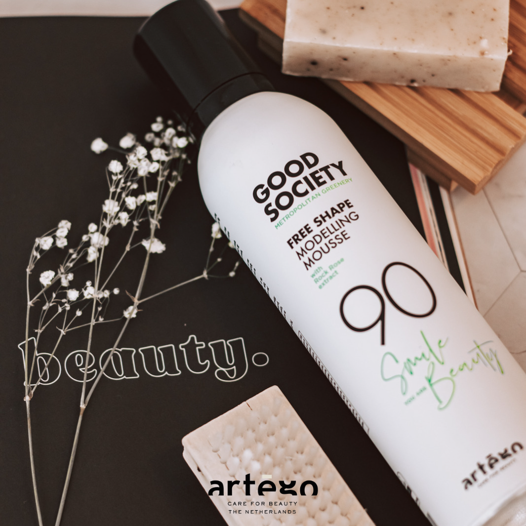 Free Shape Modelling Mousse